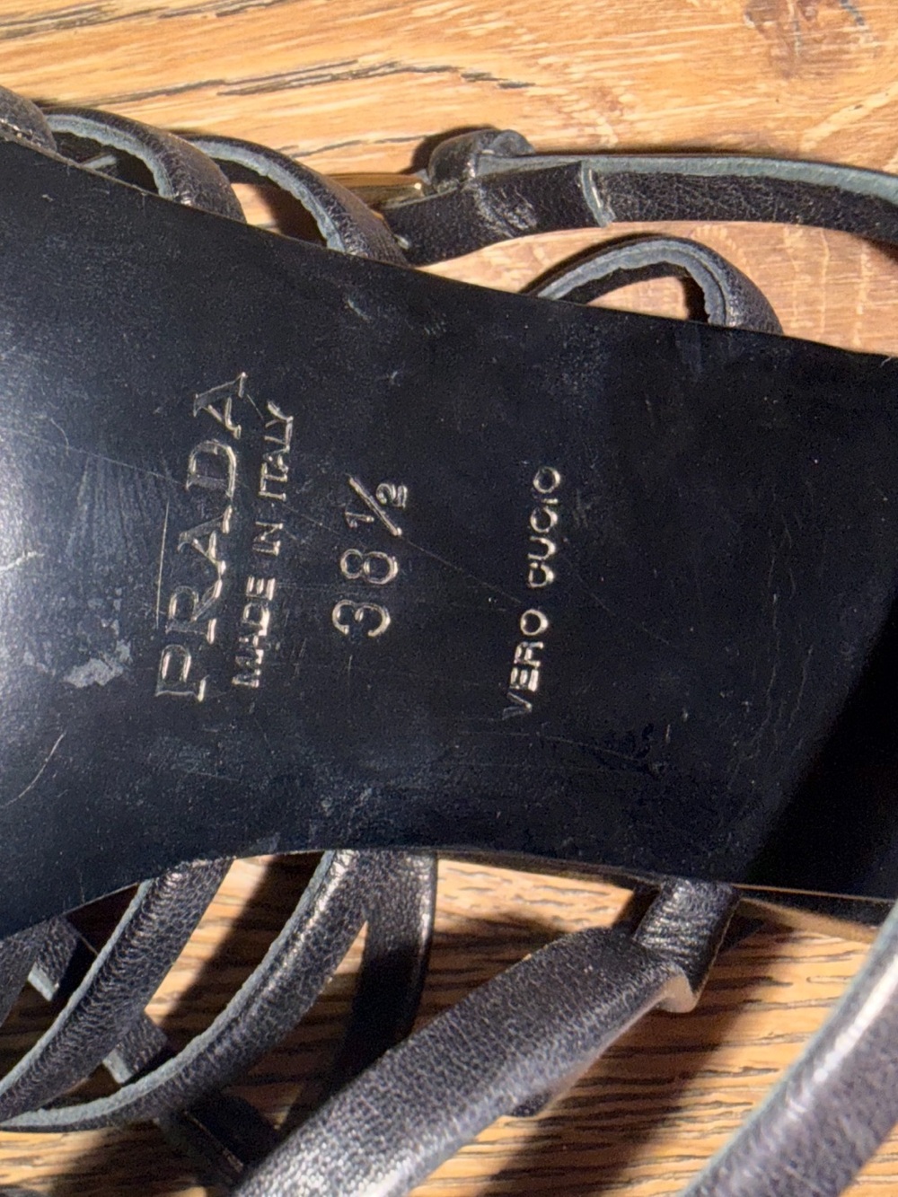 Beautiful Prada cage heels - Picture 9 of 9